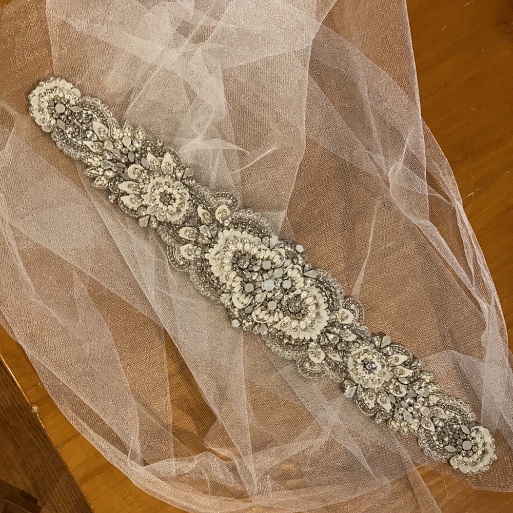 Allure Bridal Opal, silver, ivory and bright white beaded belt appliqué